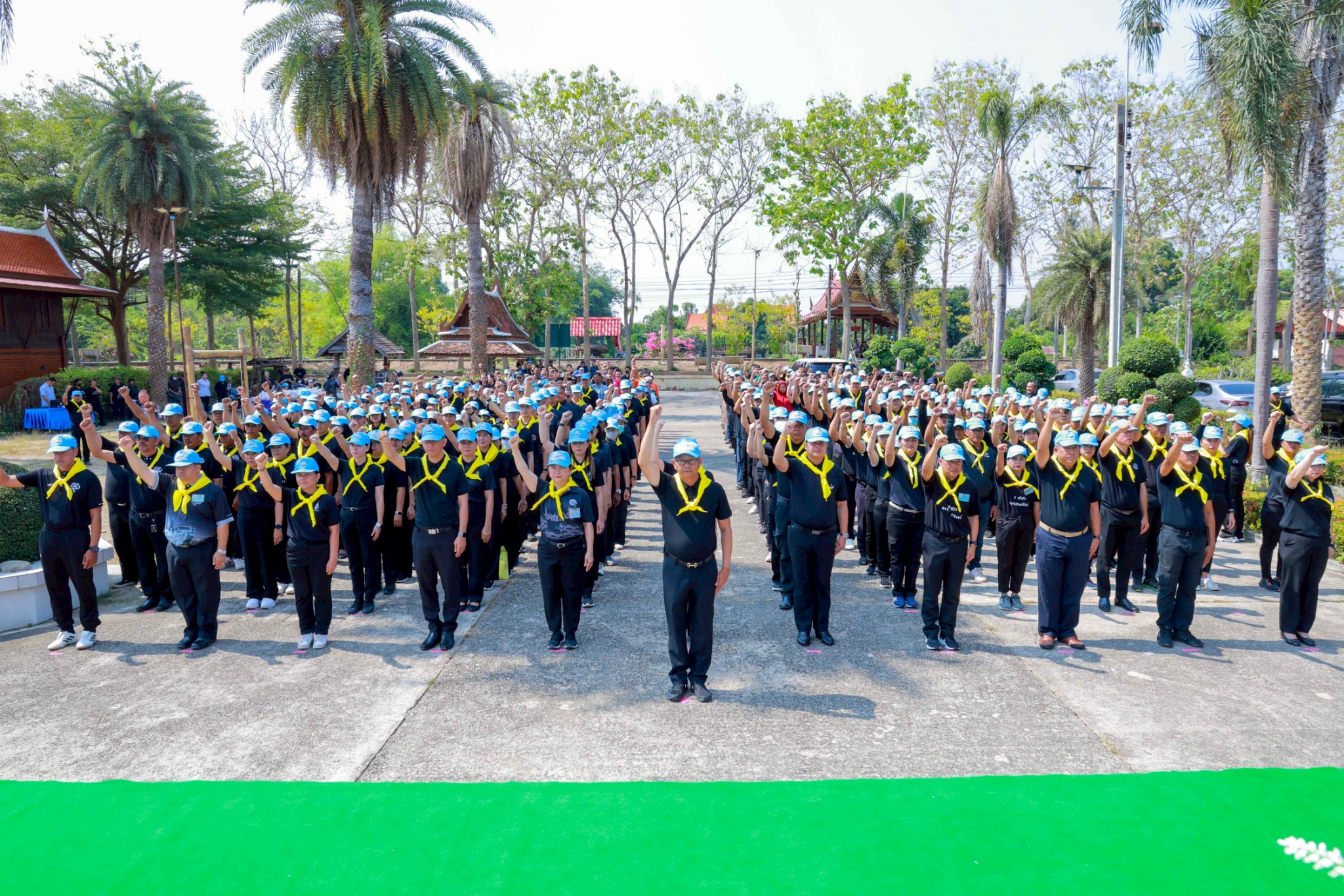สำนักงานพัฒนาชุมชนอำเภอเมืองเพชรบุรี ร่วมกิจกรรมจิตอาสาพัฒนา “เราทำความดี ด้วยหัวใจ” เนื่องในโอกาส “วันที่ระลึกพระบาทสมเด็จพระนั่งเกล้าเจ้าอยู่หัว พระมหาเจษฎาราชเจ้า” ประจำปี พ.ศ. 2569